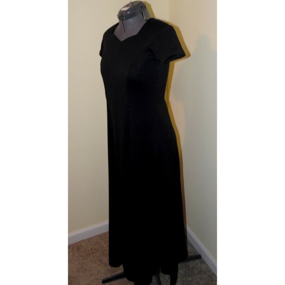 NEW! Little Black Dress by Formal Fashions Party Ready Made in USA Size 0 - Picture 2 of 10
